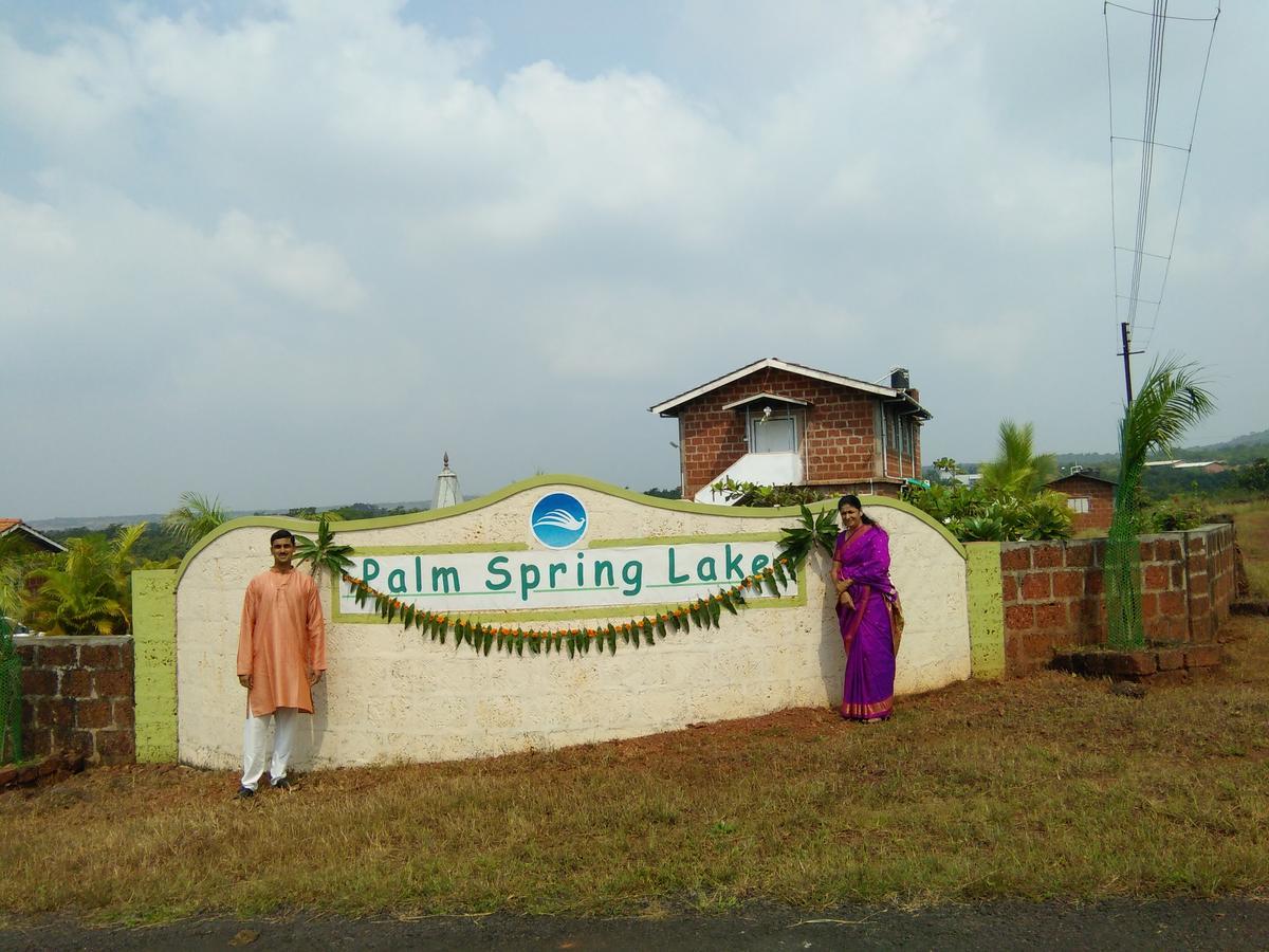 Palm Springs Lake Resort Jaitāpur Esterno foto
